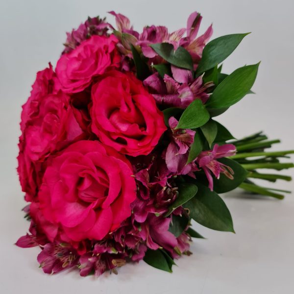 Buquê com 12 Rosas Nacionais "Meu Carinho Pink"