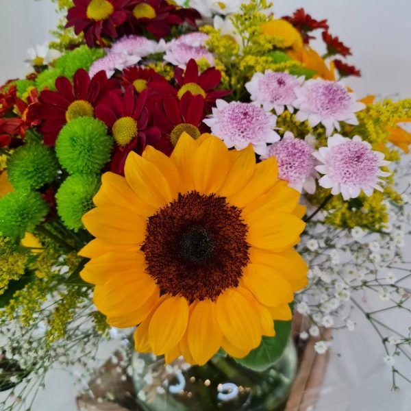 Arranjo Girassol e Flores do Campo "Alegrar o seu Dia" - Imagem 2