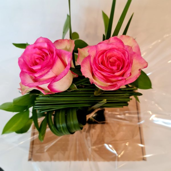 Arranjo com Rosas Nacionais e Moréias "Você é importante para mim" - Imagem 4