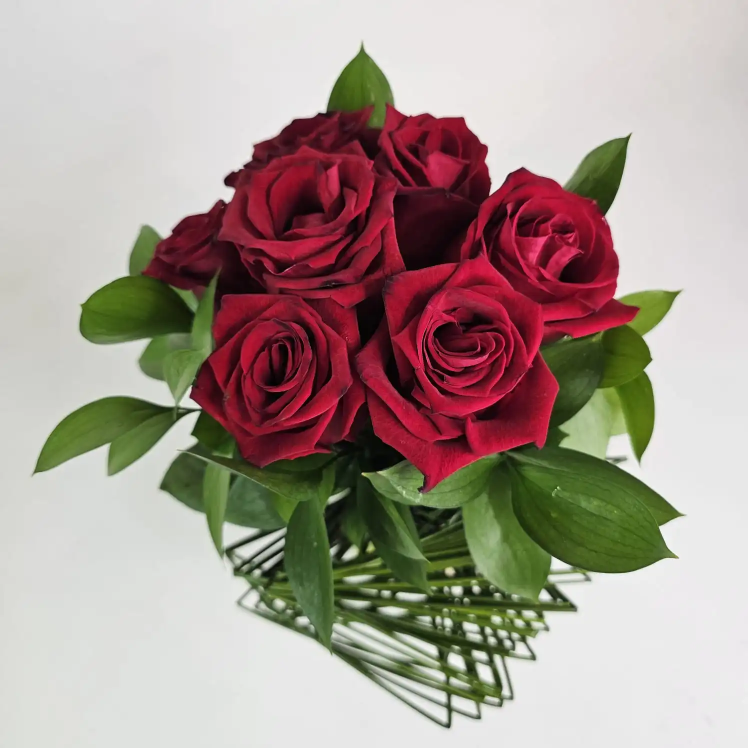 Forma Rubra - Buquê de rosas no vaso de vidro - Imagem 4