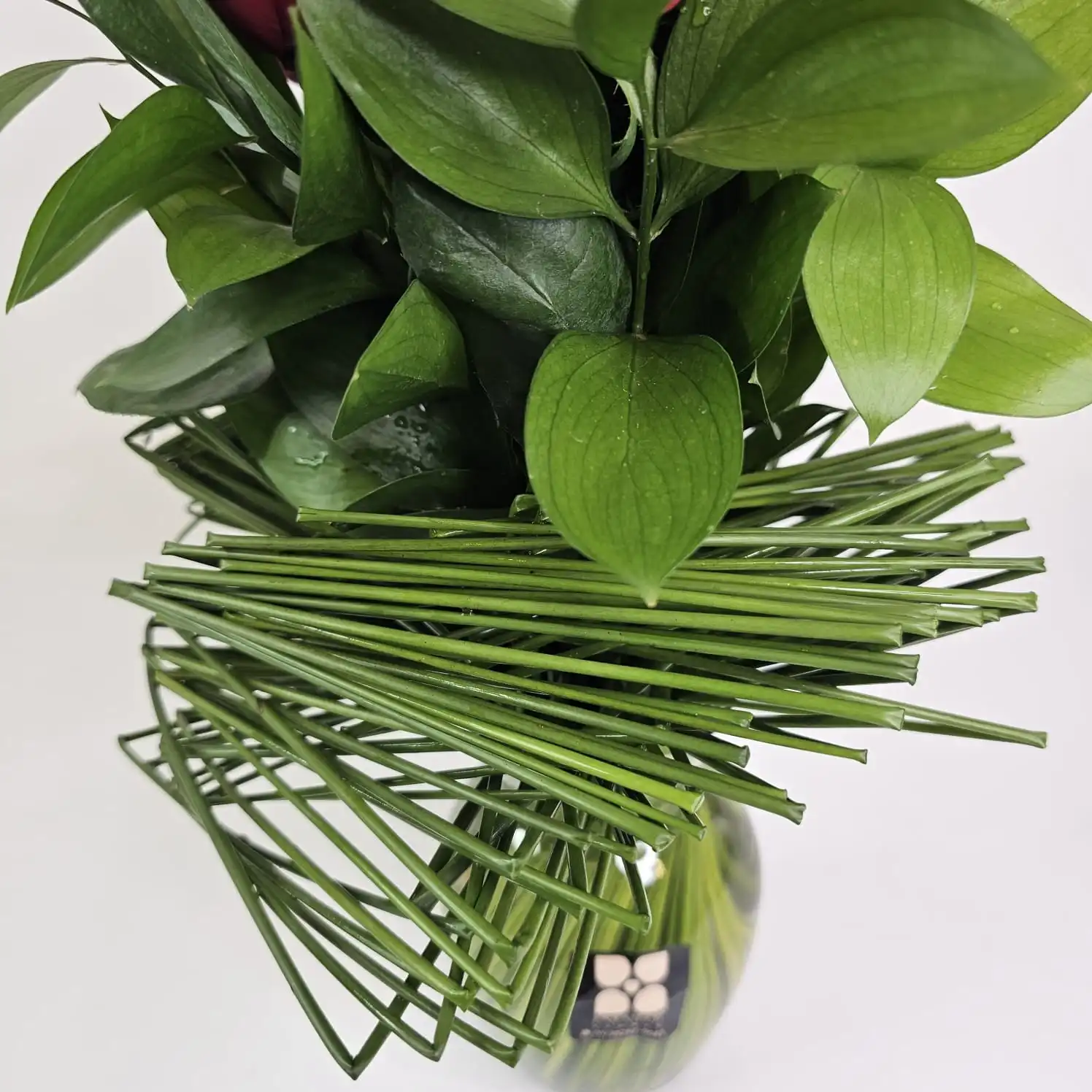 Forma Rubra - Buquê de rosas no vaso de vidro - Imagem 5